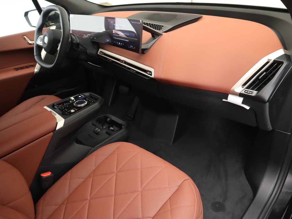 Thumbnail: 2026 BMW iX - 18