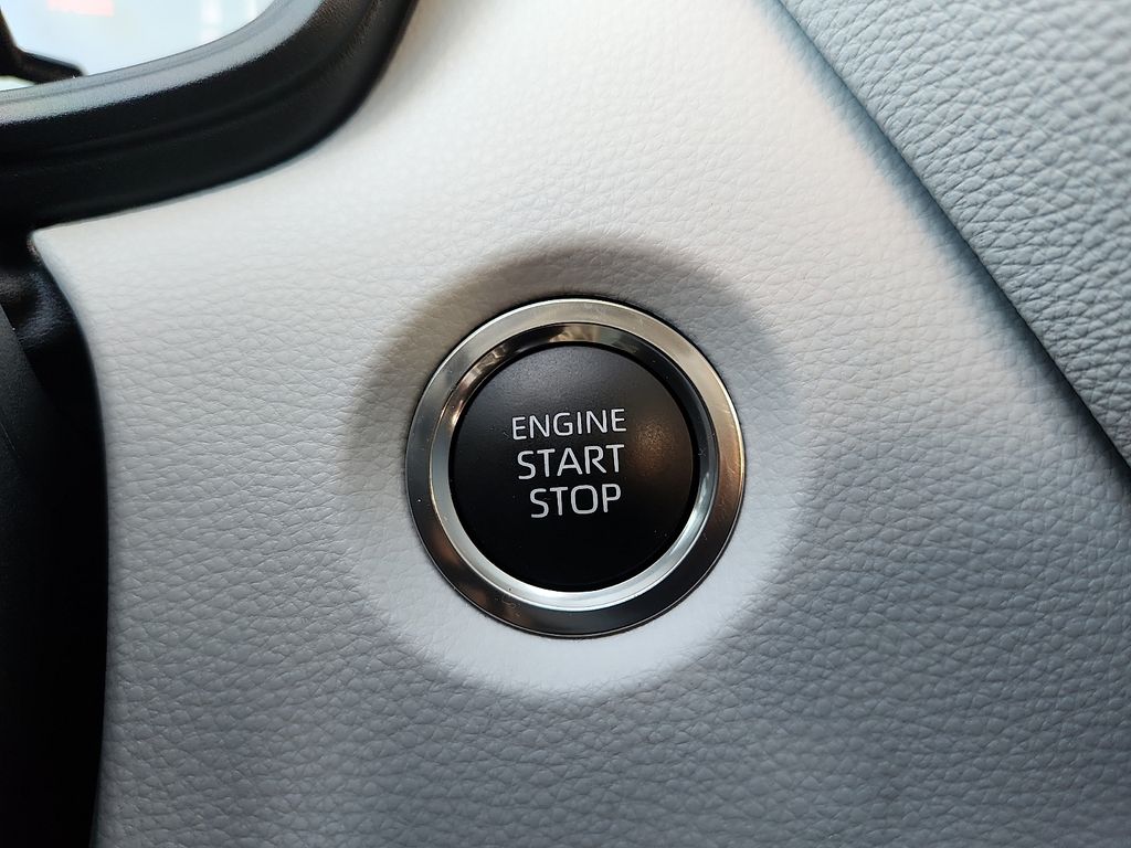 Thumbnail: 2025 Toyota Corolla - 28