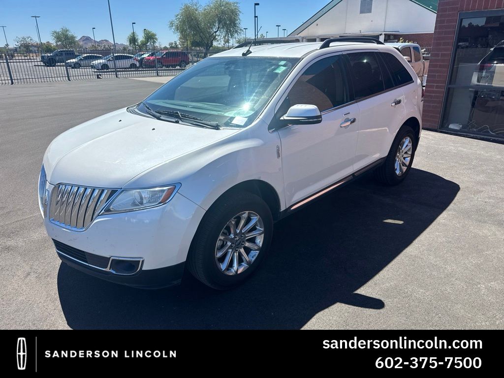 White Platinum Clearcoat Metallic 2014 Lincoln MKX SUV / Crossover Front-Wheel Drive 6-Speed Automatic