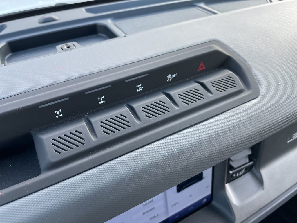 Certified Used 2024 White Ford Big Bend image 42