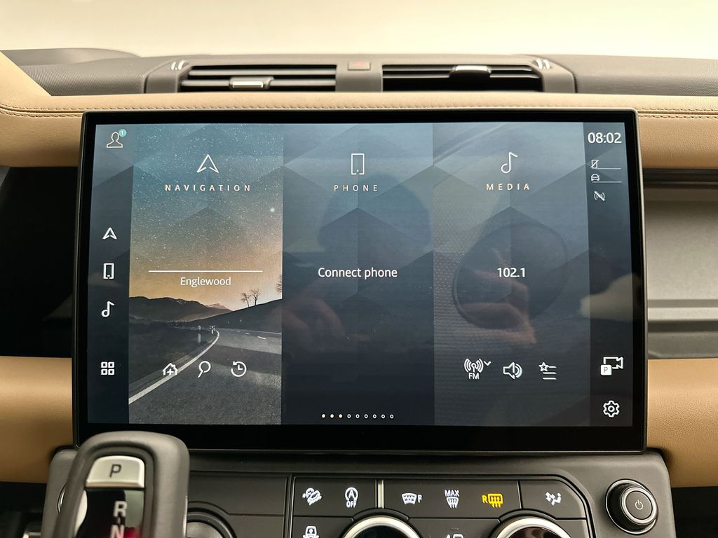 Thumbnail: 2026 Land Rover Defender - 14