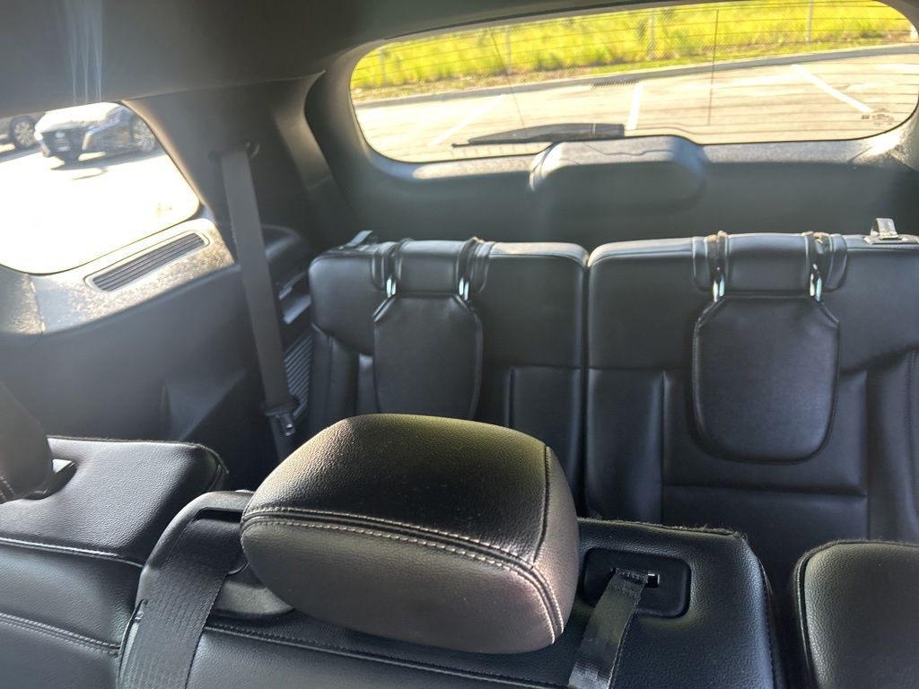 2020 Ford Explorer XLT Red at Matthews Motors of Wilmington