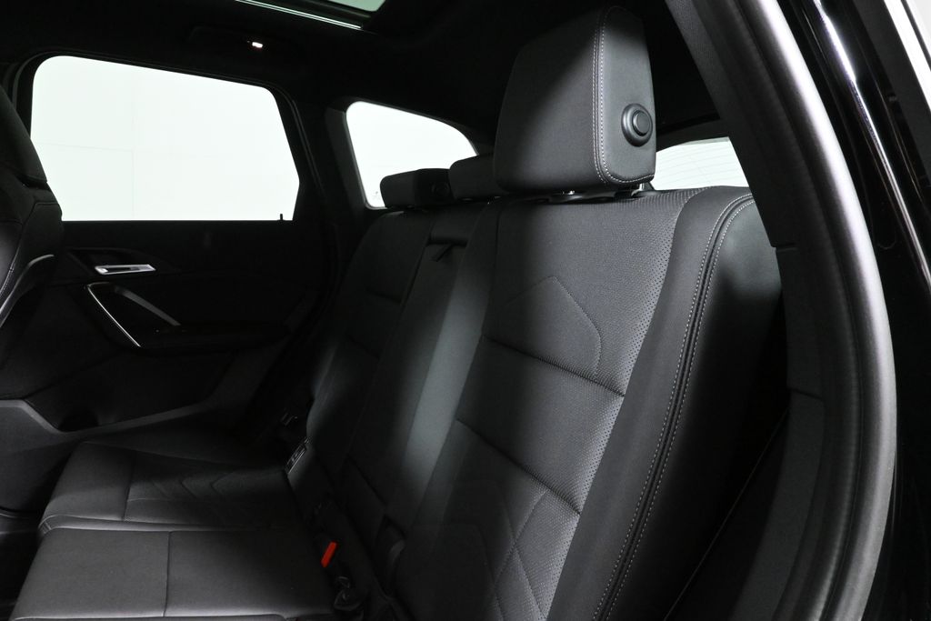 Thumbnail: 2023 BMW X1 - 4