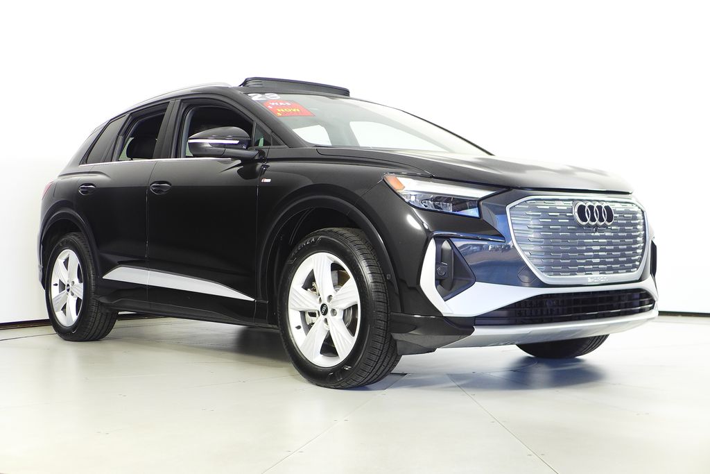 Thumbnail: 2023 Audi Q4 e-tron - 4