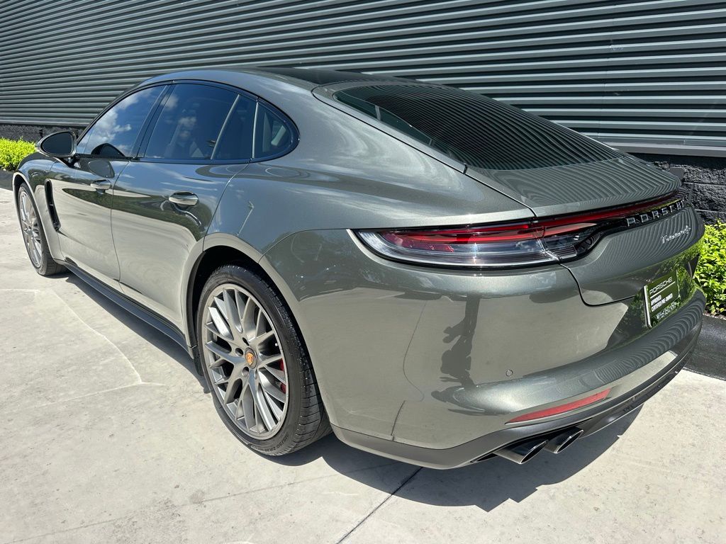 Thumbnail: 2023 Porsche Panamera - 3