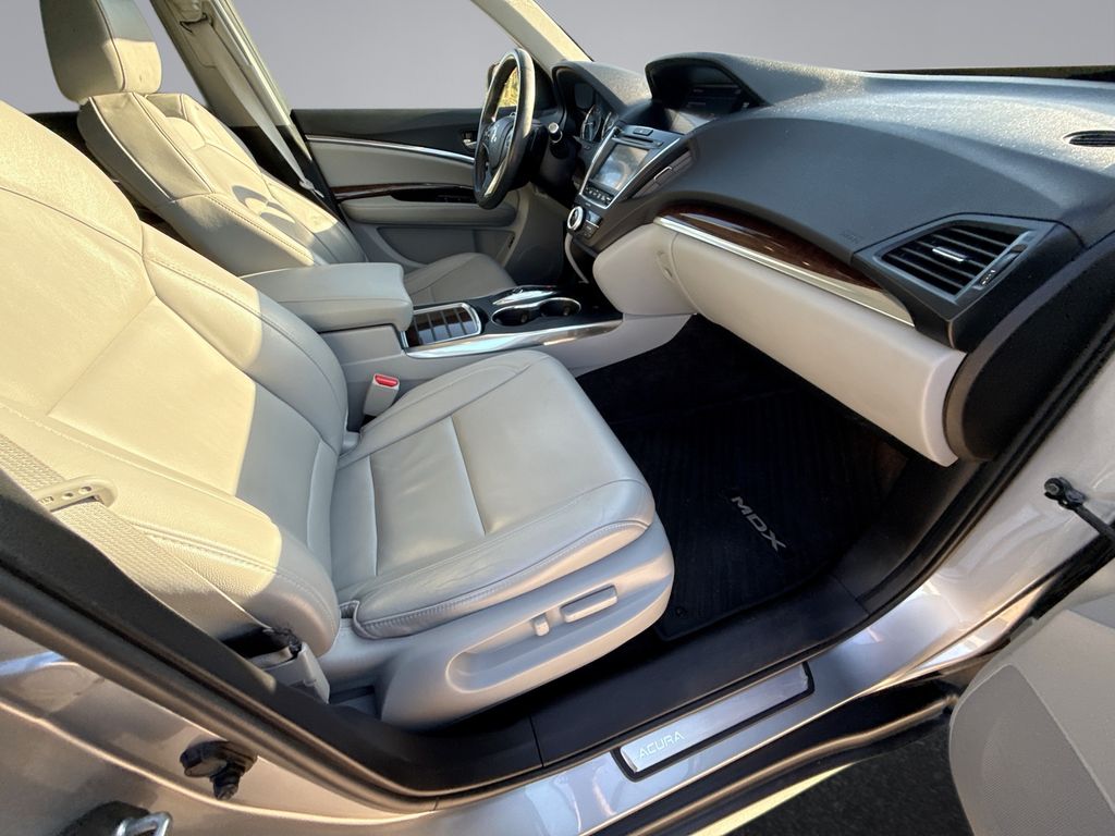 Thumbnail: 2018 Acura MDX - 15