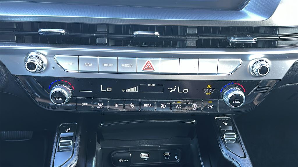 2025 Kia Telluride S Silver at Legacy Ford