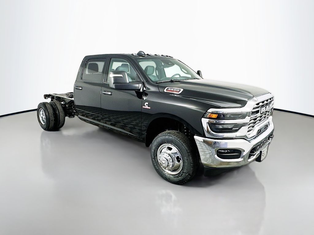 2026 RAM 3500 Chassis Tradesman Crew Cab LB DRW 4WD
