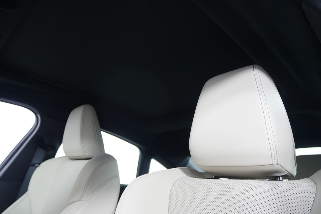 Thumbnail: 2026 BMW 2 Series - 12