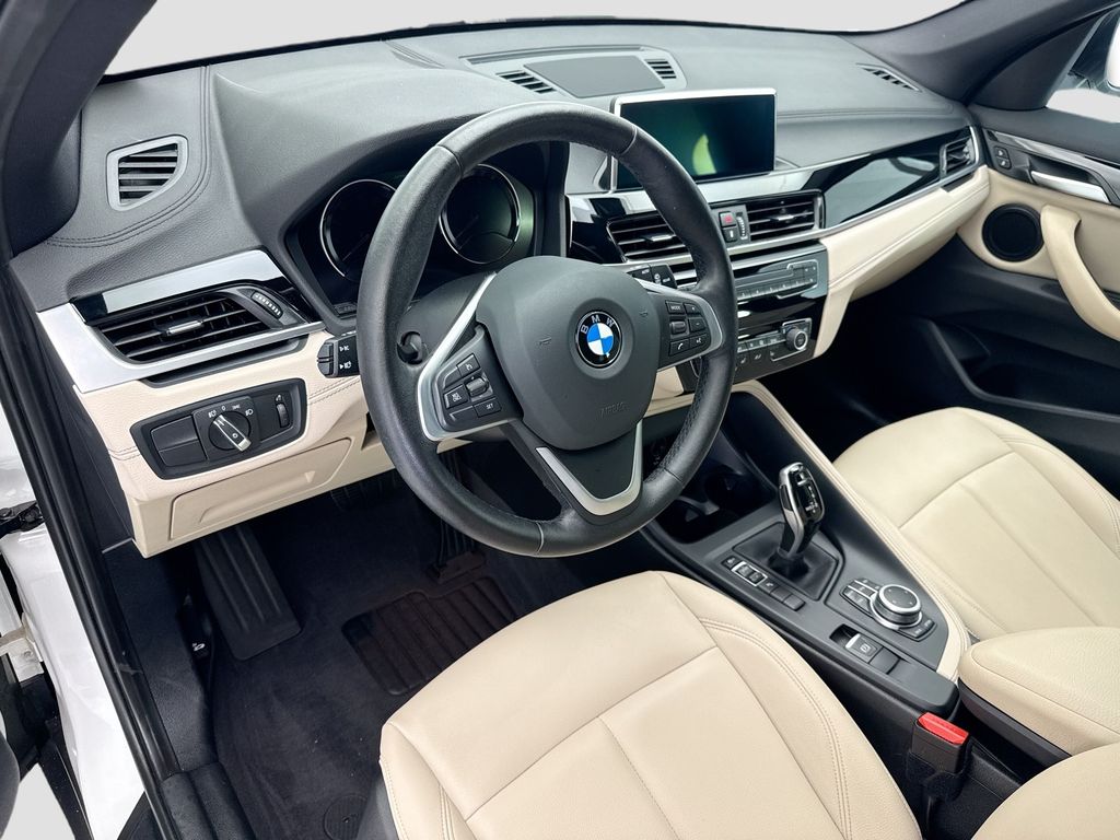 Thumbnail: 2021 BMW X1 - 9