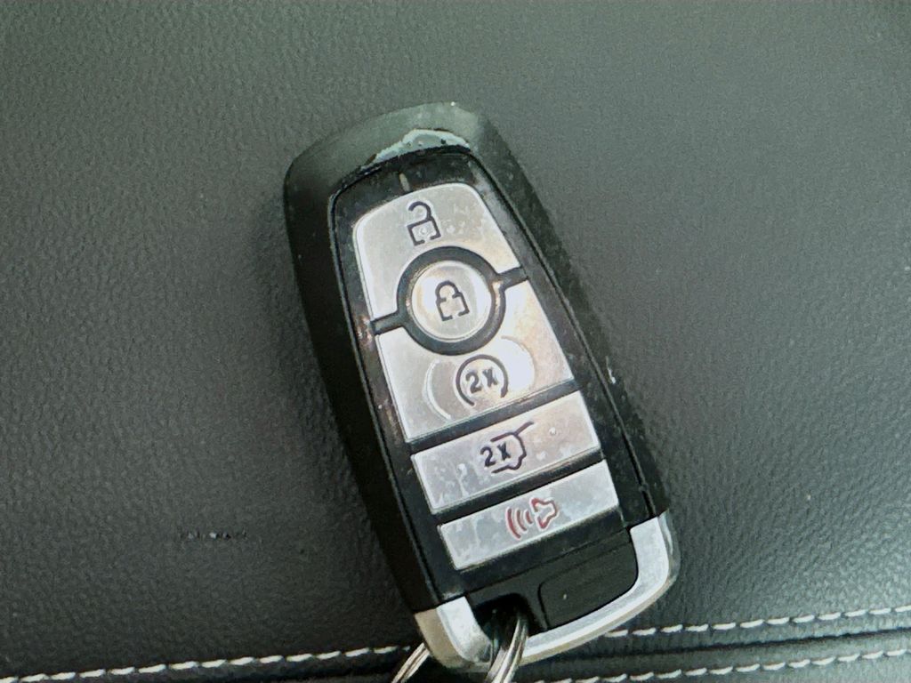Used Car 2021 Ford Escape  Se Hybrid For Sale Under $25,000 In Austin, Texas