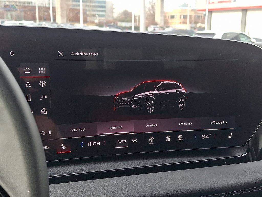 Thumbnail: 2025 Audi Q6 e-tron - 25