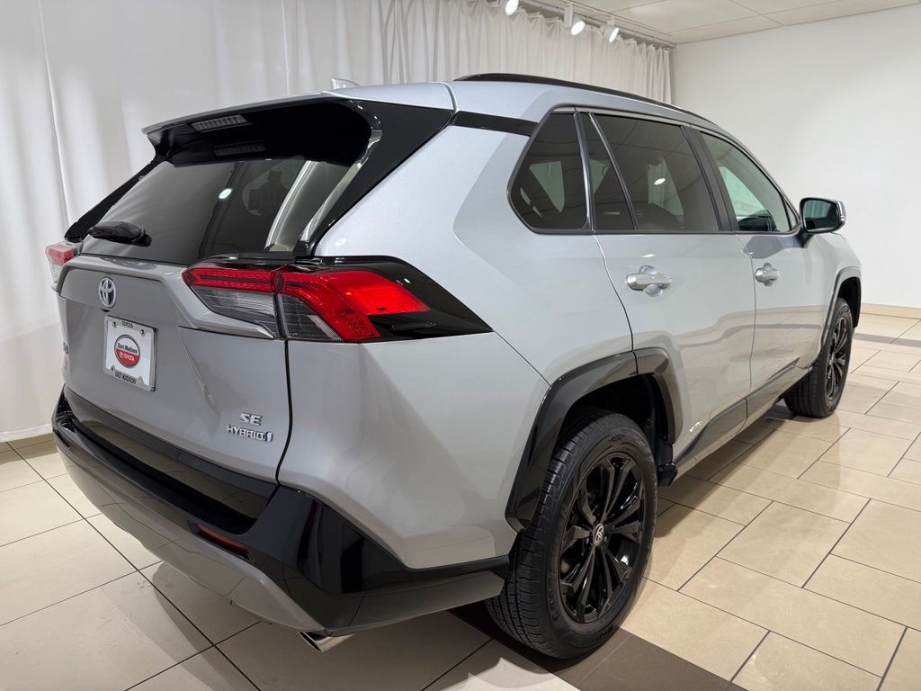 Thumbnail: 2023 Toyota RAV4 - 5