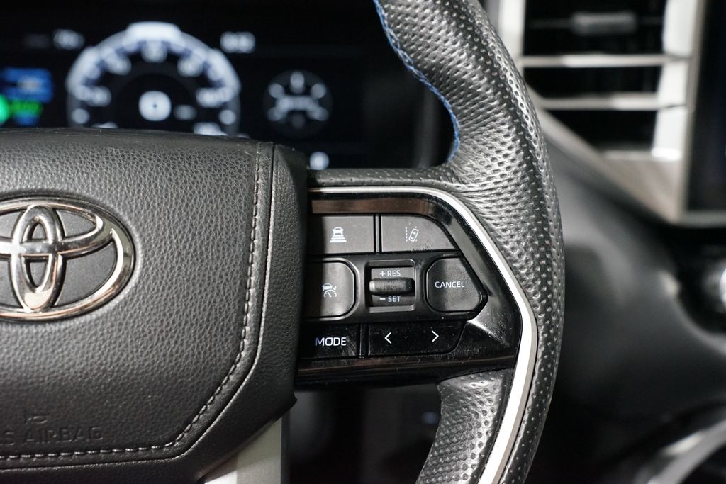 Thumbnail: 2024 Toyota Tundra - 14