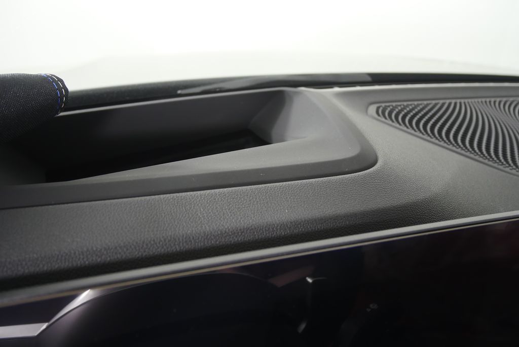 Thumbnail: 2026 BMW 3 Series - 18