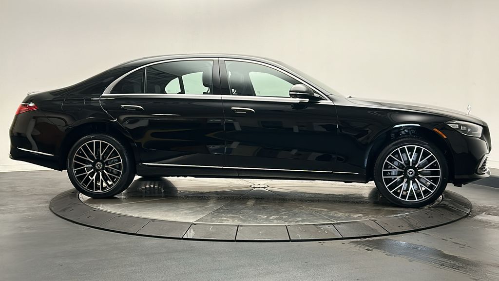 2025 Mercedes-Benz S-Class S 580 8