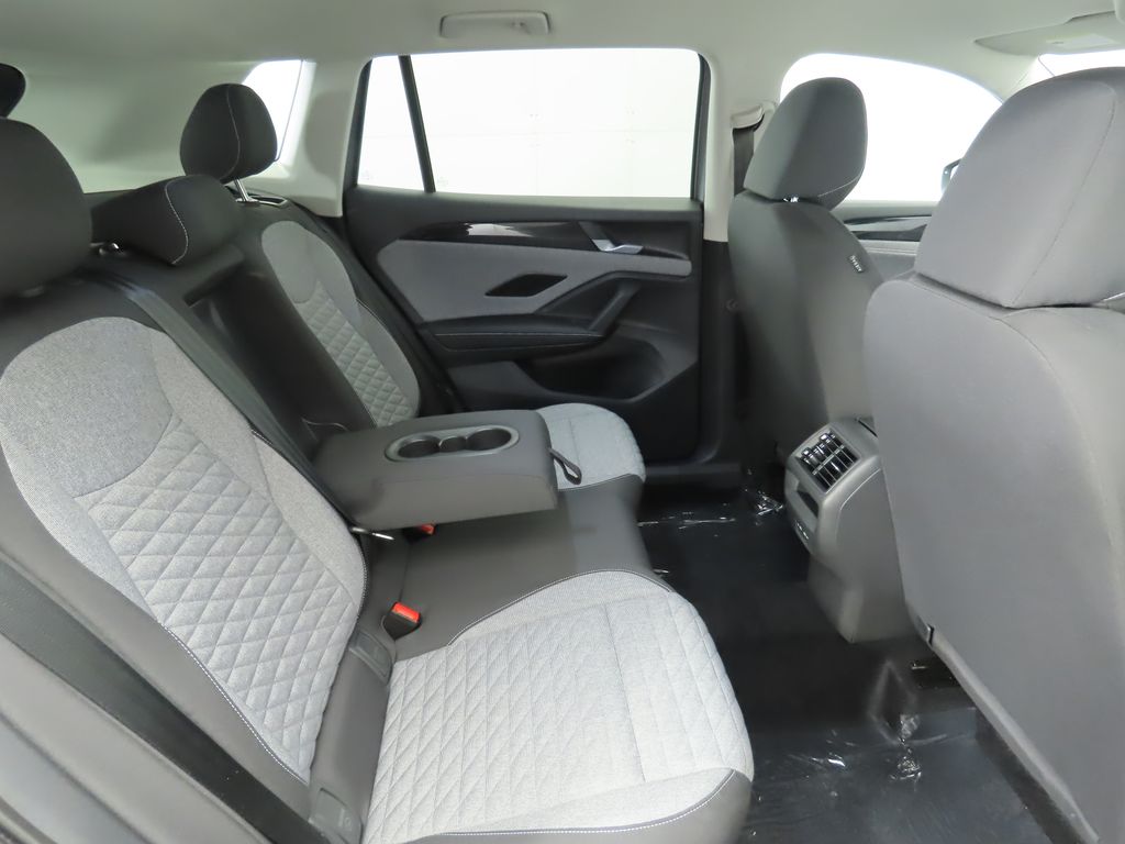 Thumbnail: 2026 Volkswagen Tiguan - 22