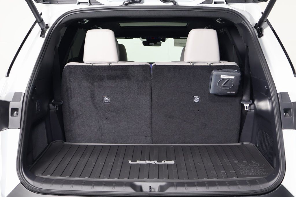 Thumbnail: 2026 Lexus TX - 9