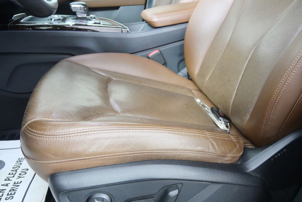 Thumbnail: 2017 Audi Q7 - 10