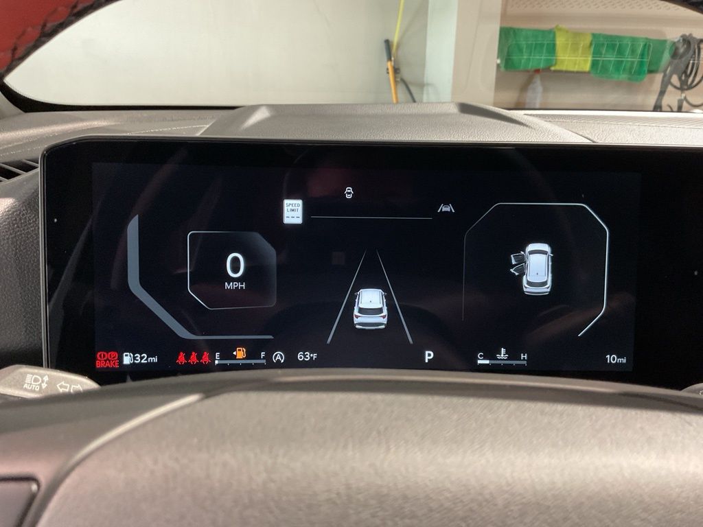 New 2026 White Kia SX-Prestige image 18