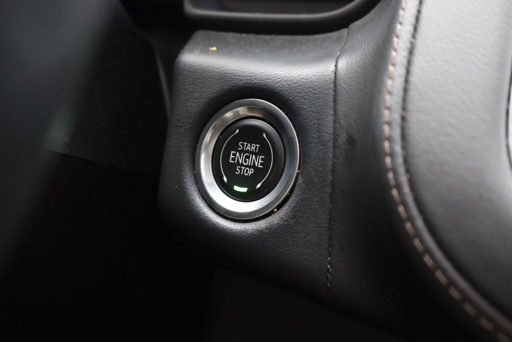 Thumbnail: 2022 Chevrolet Tahoe - 30