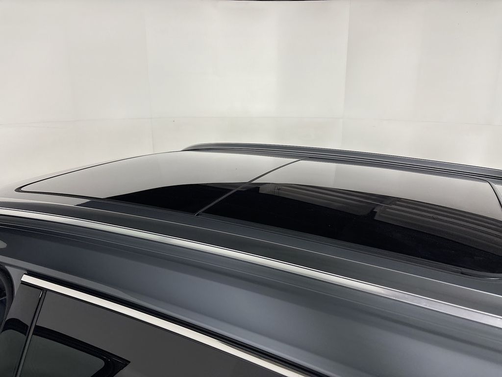 2025 Volkswagen Atlas Cross Sport 2.0T SEL Premium R-Line