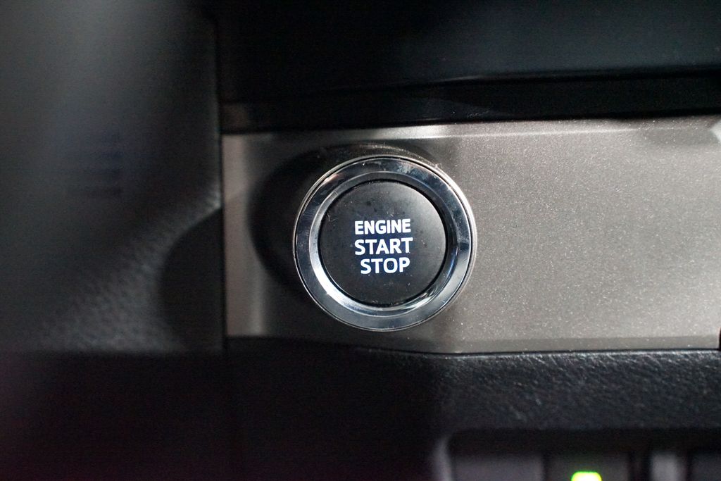 Thumbnail: 2023 Toyota Tacoma - 22