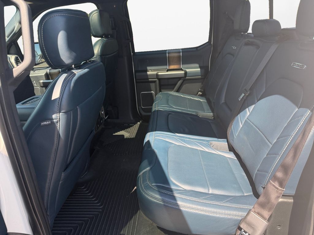 2018 White Ford F-150 4X4 Truck
