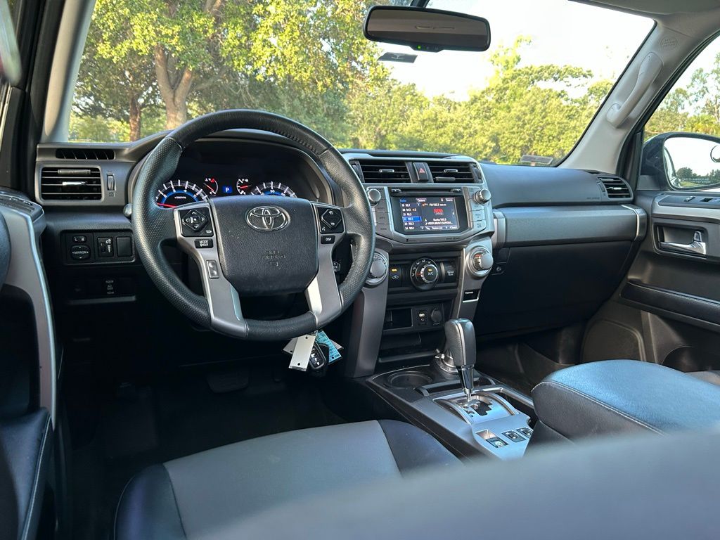 Thumbnail: 2019 Toyota 4Runner - 11