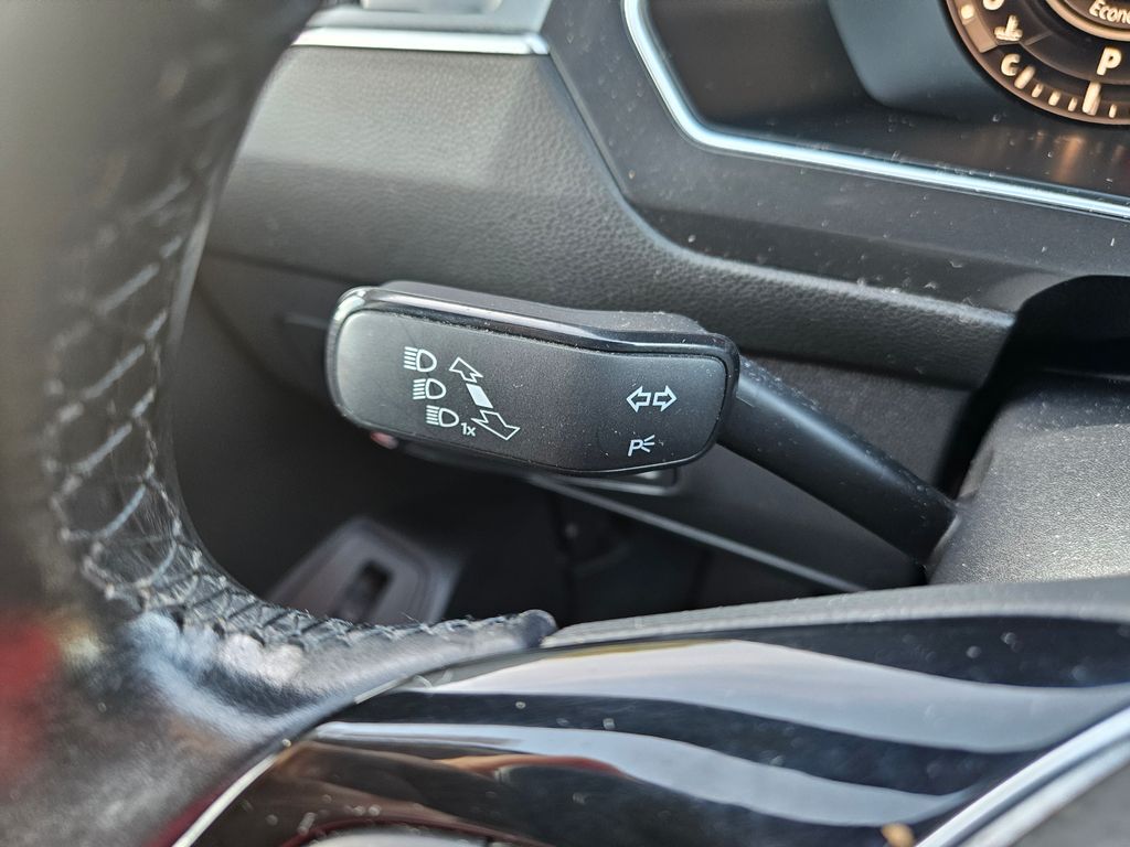 Thumbnail: 2019 Volkswagen Tiguan - 22