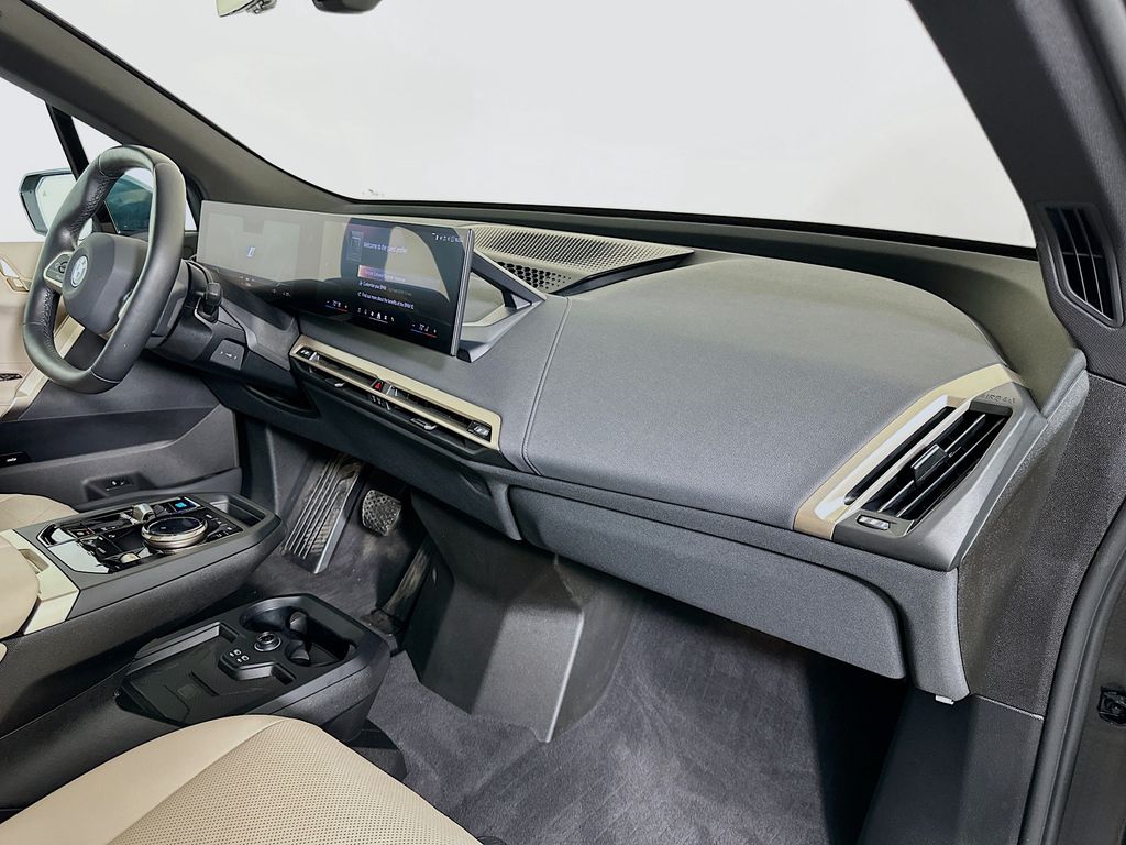 Thumbnail: 2024 BMW iX - 29