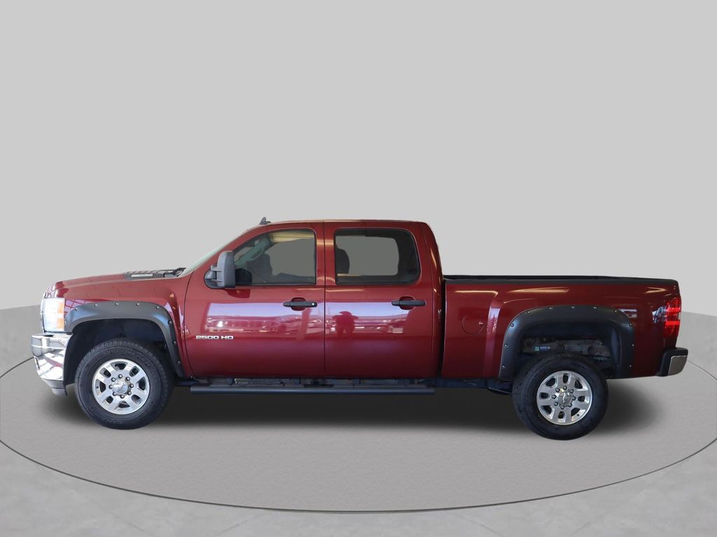 2014 Chevrolet Silverado 2500HD LT Crew Cab 4WD