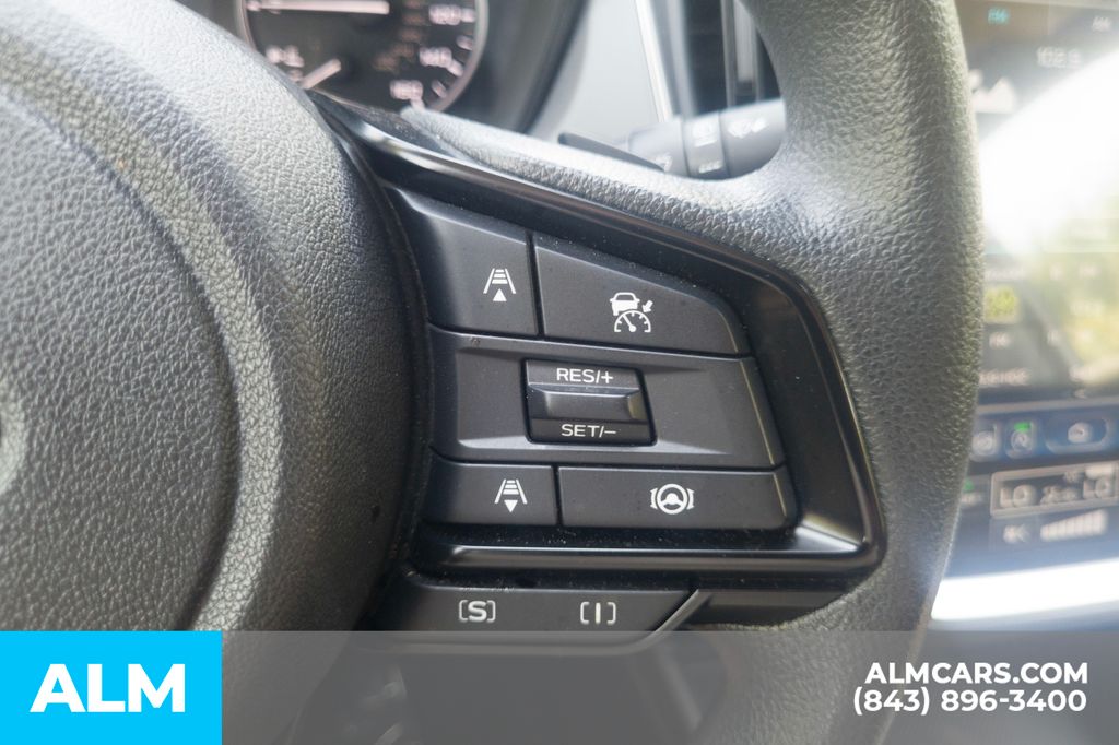 Used 2025 Crystal White Pearl Subaru Premium image 28