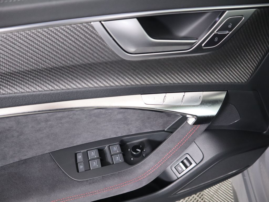 Thumbnail: 2026 Audi RS 7 - 25