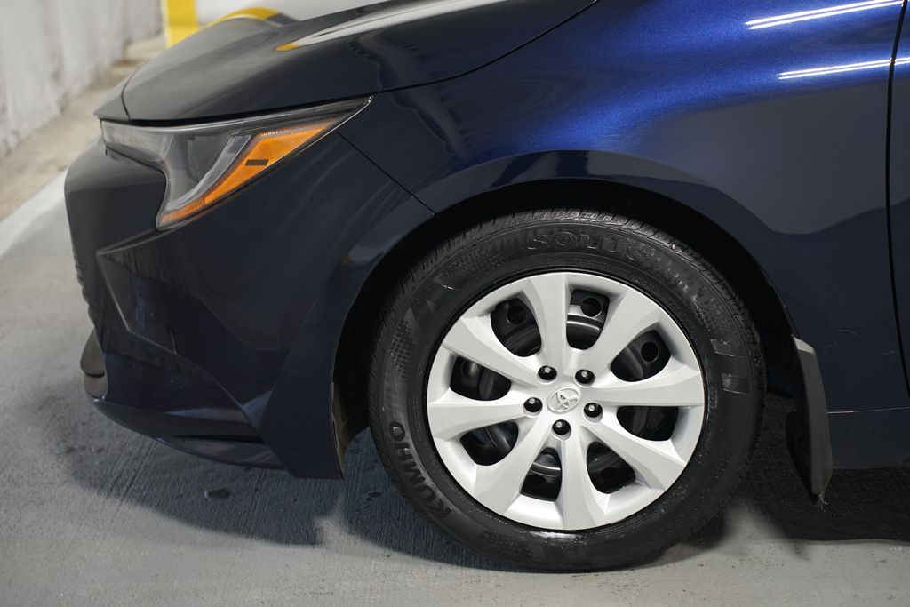 Thumbnail: 2025 Toyota Corolla - 5