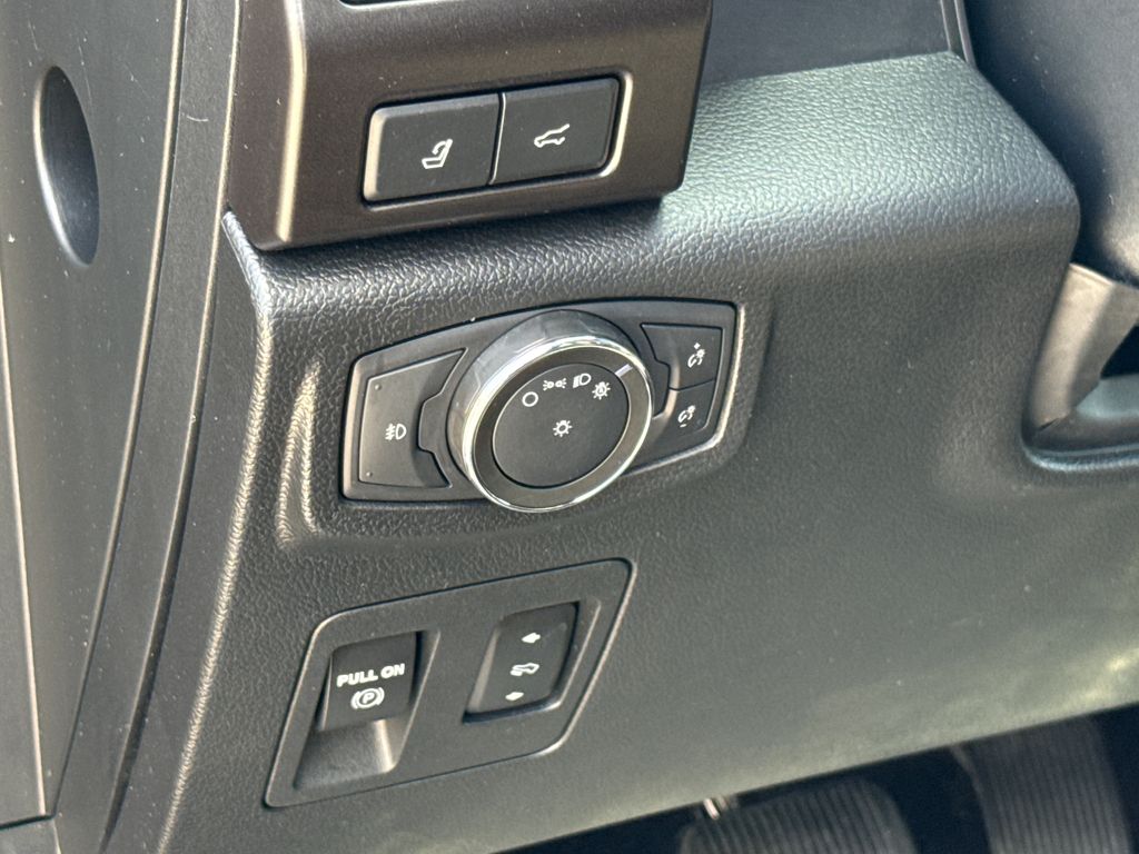Certified Used 2021 Blue Ford King Ranch image 15