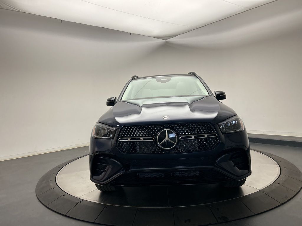 Thumbnail: 2026 Mercedes-Benz GLE - 2