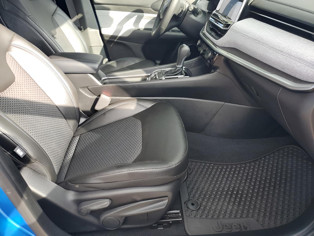 Used Car 2025 Jeep Compass  Latitude For Sale Under $25,000 In Austin, Texas