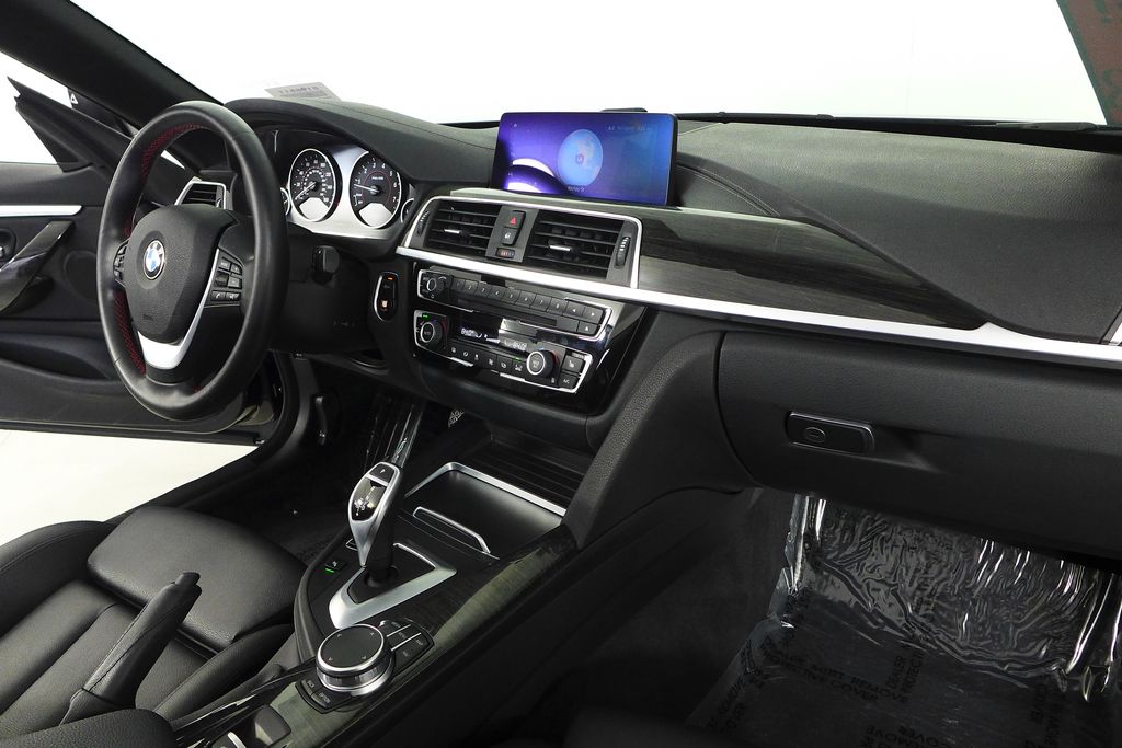 Thumbnail: 2019 BMW 4 Series - 17