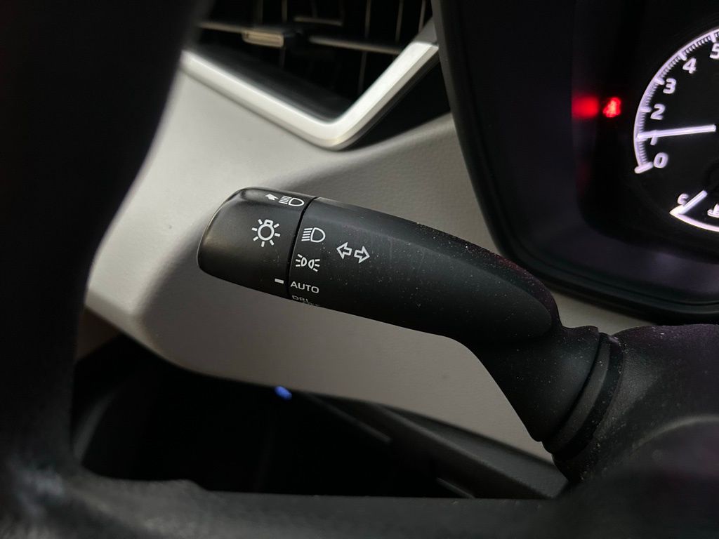 Thumbnail: 2021 Toyota Corolla - 21