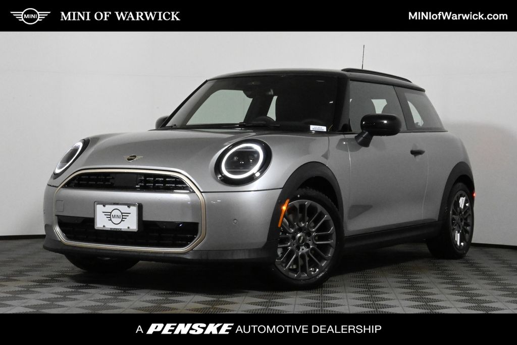 2025 MINI Cooper  -
                Warwick, RI