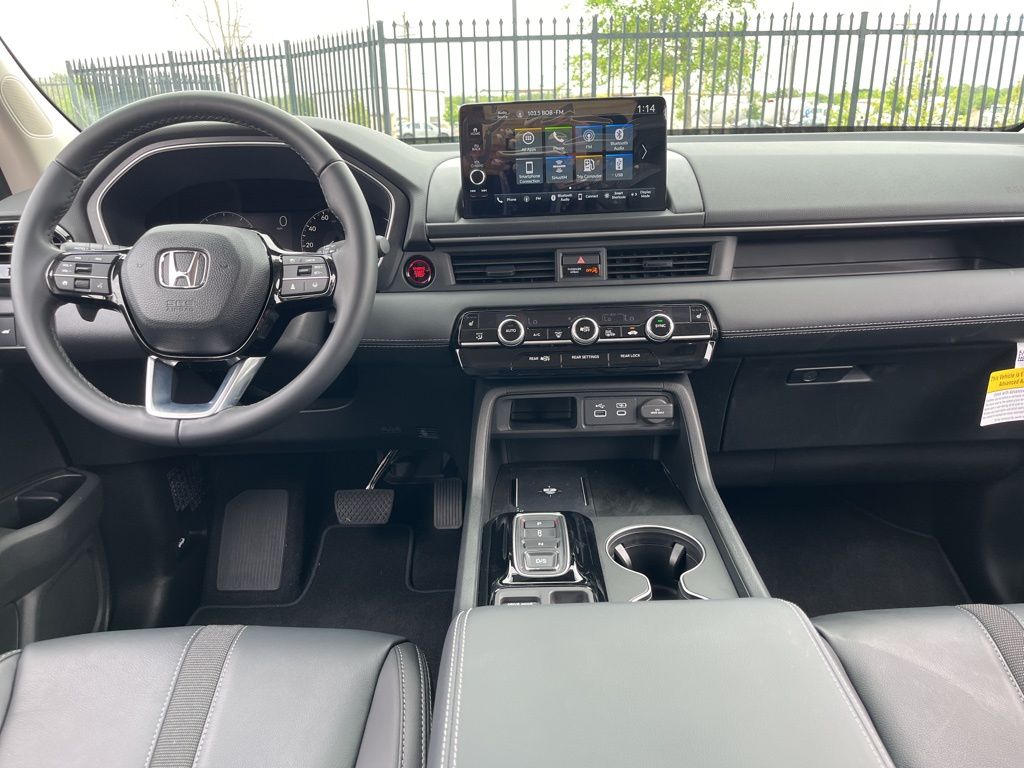 Thumbnail: 2025 Honda Pilot - 15