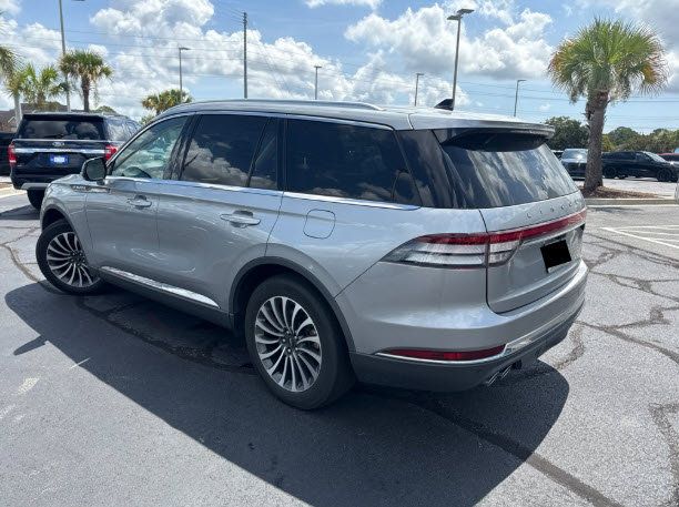 2023 Lincoln Aviator Standard