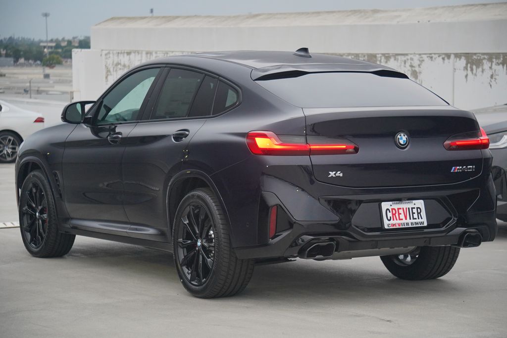 Thumbnail: 2025 BMW X4 - 7