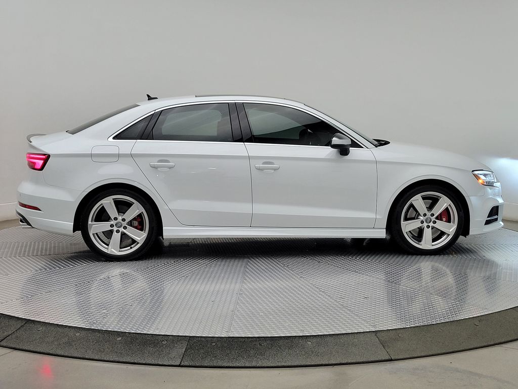 Thumbnail: 2020 Audi S3 - 6