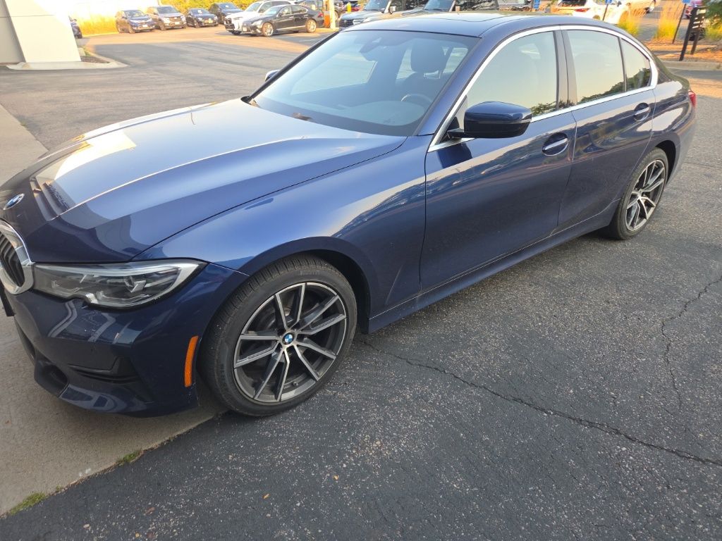 Blue Metallic 2019 BMW 3 Series Sedan All-Wheel Drive 8-Speed Automatic