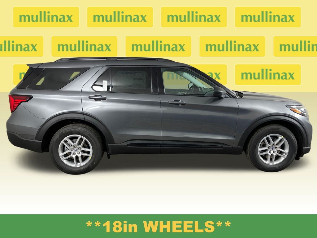 View vehicle photo 2