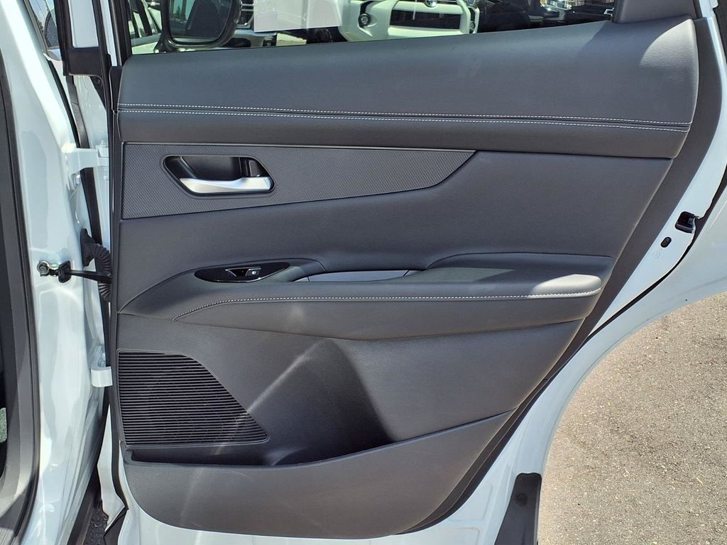 Used 2025 Nissan Murano SUV
