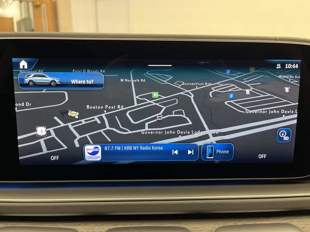 Thumbnail: 2026 Mercedes-Benz GLE - 18