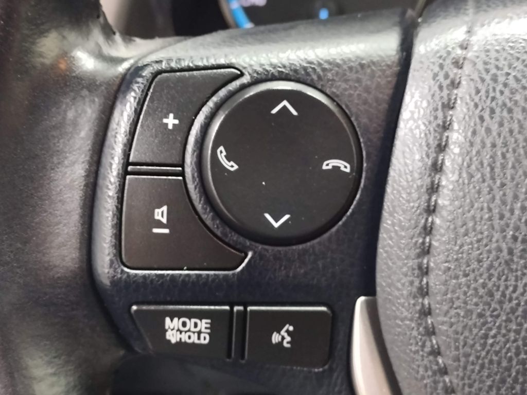 2018 Toyota RAV4 Hybrid XLE